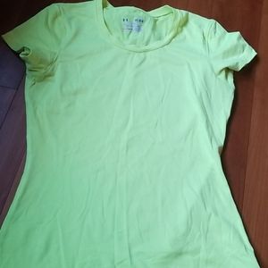 EUC Under Armour Ladies Florence Yellow fitted T